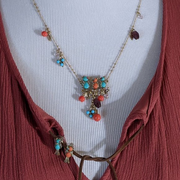 Betsey J "Betsey Delicates" Birds Necklace/Earrings - Picture 5 of 10